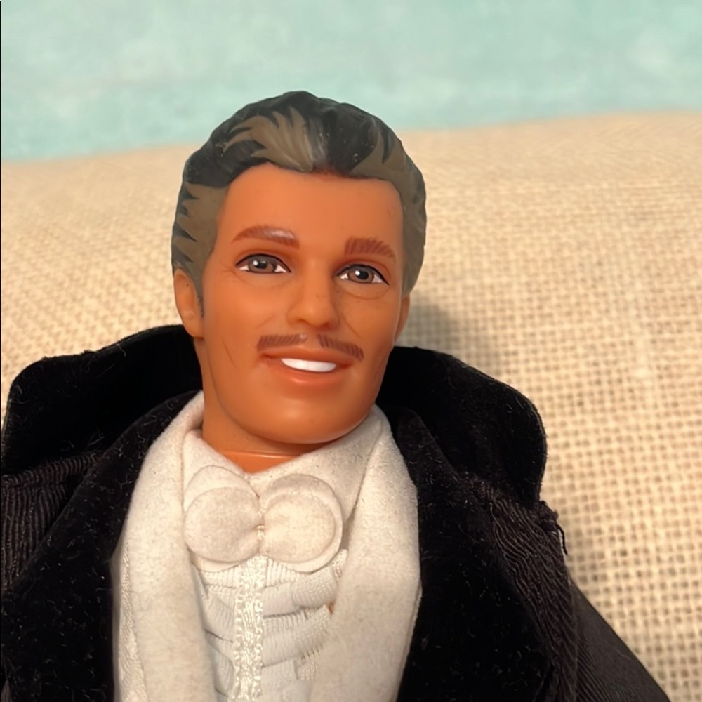 Mattel Rhett Butler Ken - Picture 5 of 5